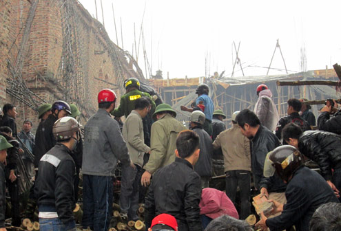 xac dinh nguyen nhan cua vu sap mai nha tho ngoc lam tai thai nguyen ngay 17 1 2013